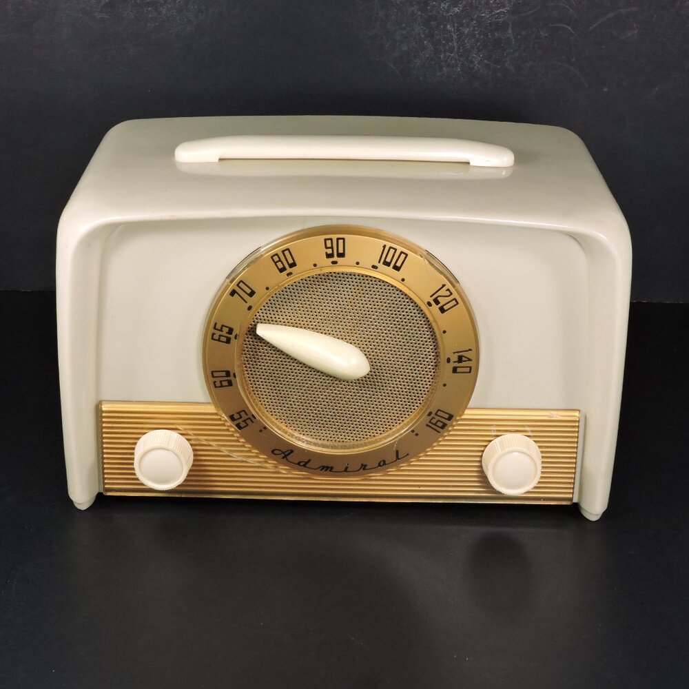 Vintage 1950 Admiral Radio Model 5E23 - Tested Working - Made In Canada